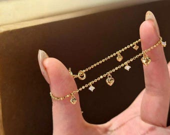 Dainty Gold Heart Charm Bracelet, Minimalist Elegant Jewelry, Gift for Her