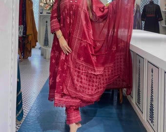 Conjunto de Kurti Anarkali de algodón con pantalón y dupatta, vestido de novia indio de 3 piezas.