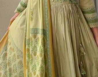 Traje Anarkali blanco Kurti Pantalón Dupatta Vestido de boda indio Ropa de verano Kurtis