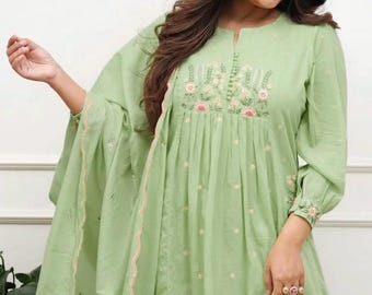 Conjunto de Kurti Anarkali verde con pantalón y dupatta, vestido de novia indio de diseñador, ropa de verano.