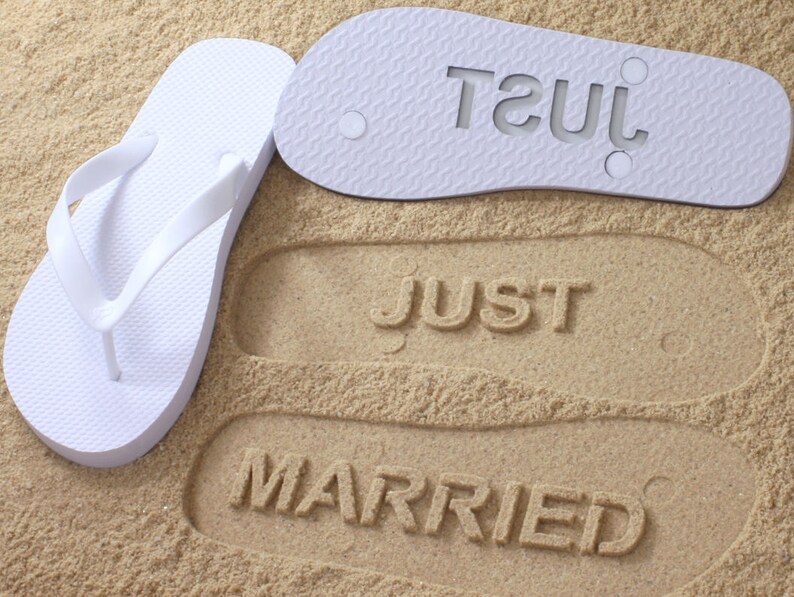Just Married Flip Flops Wedding Bridal Click Or Scroll Etsy