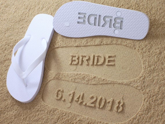 Custom Beach Wedding Flip Flops Personalized Wedding Shoes For Bride Groom Or Honeymoon Click Or Scroll Through Pics For Size Chart