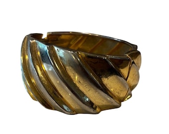 Hinged Cuff Bracelet OS Gold Ribbed Chunky Statement Vintage