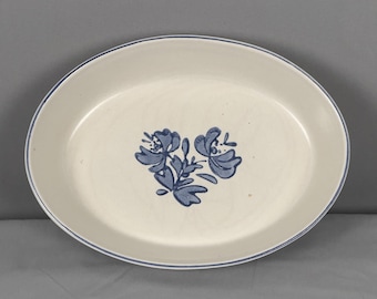 Pfaltzgraff Yorktowne #241 Oval Baking Serving Casserole 10" USA