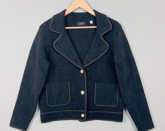 Tahari Black L Knit Blazer / Jacket Gold Crest Buttons Women's Y2K Early 2000's