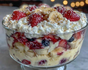 Red White and Blue No-Bake Banana Pudding Trifle | Easy Patriotic Summer Dessert