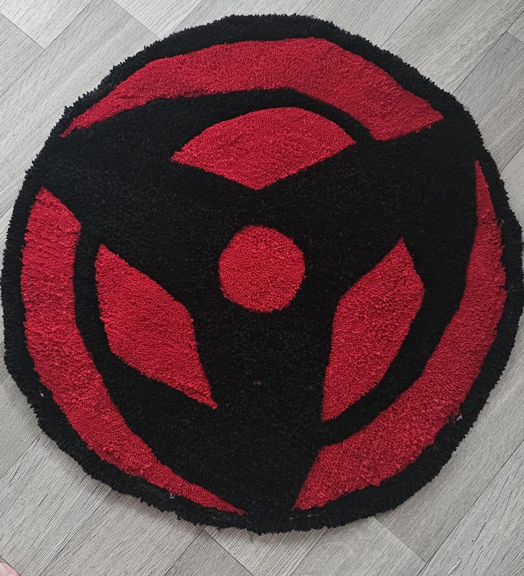 Sharingan Rug, 70cm (diameter), Handmade Naruto Tufting - Etsy