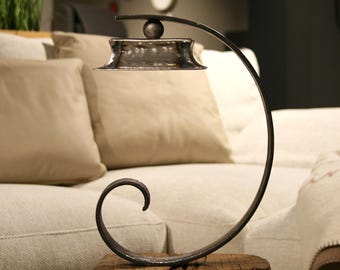 Handcrafted, forged table lamp made of metal and wood, unique lamp, warm ambient light, industrial coastal style *FRAUKE*