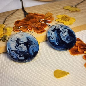 Boucles d'oreille en résine UV