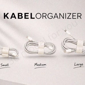 Pode incluir: Organizadores de cabos brancos em tamanhos pequeno, médio e grande. Cada cabo é enrolado e preso com uma fita branca correspondente. A palavra "KABELORGANIZER" é exibida na parte superior da imagem, com os tamanhos abaixo.