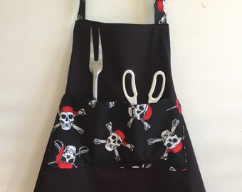 Pirate Skull & Cross Bone Theme Black Canvas Heavy Duty Men's Women's Bib Chef Grill Barbeque Apron