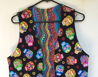 Vesties  Dia de Los Muertos, Day of the Dead Sugar Candy Skulls Reversible Mexican Holiday Celebration Mens Womens Unisex Vest