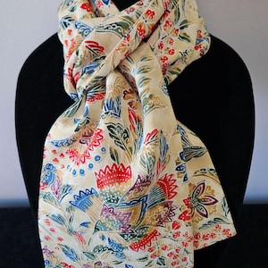 Japanese Silk Kimono Scarf S5373 - SHORTER LENGTH Chirimen Silk Gold Exotic Floral