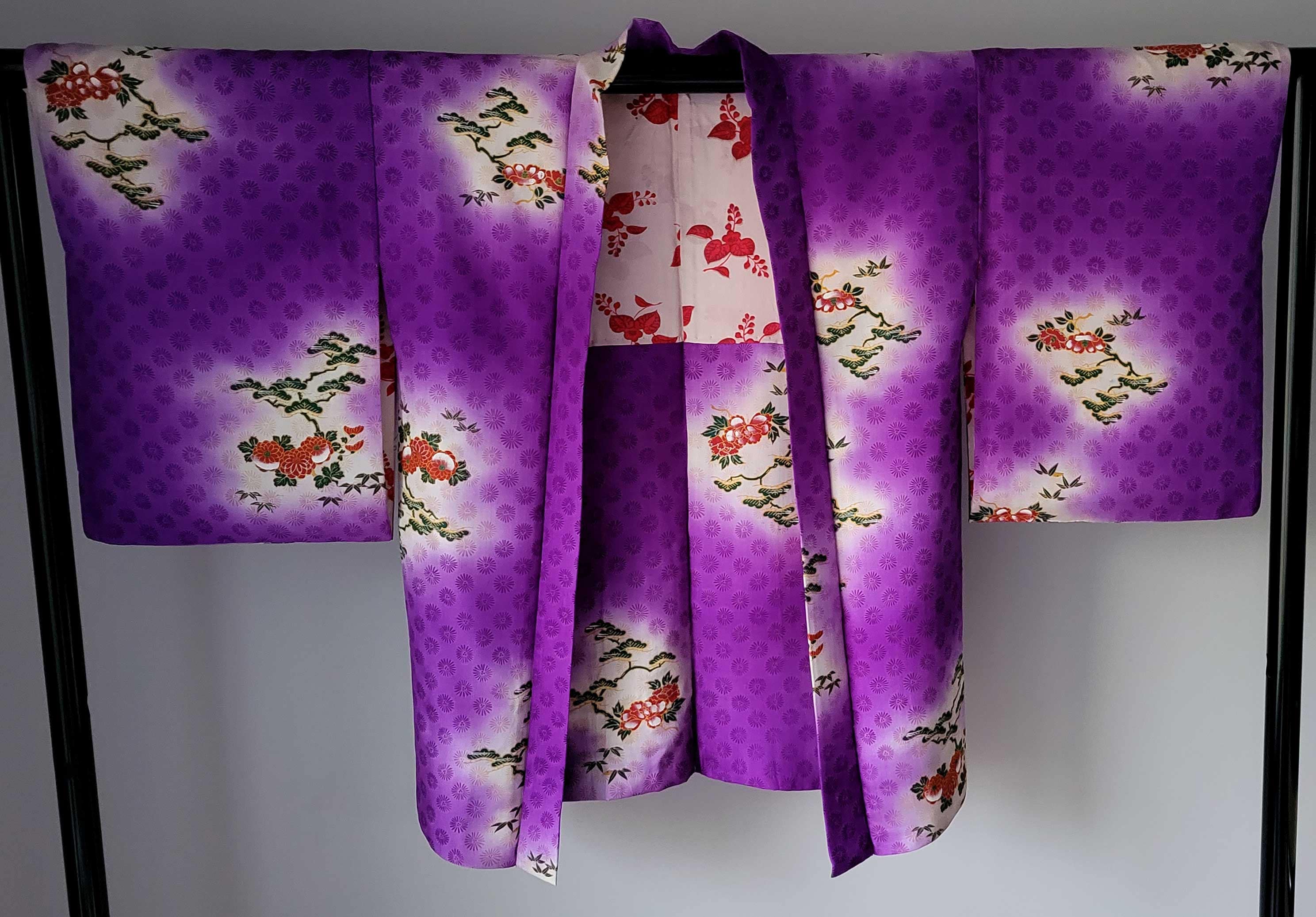 1912-1926 Traditional antique Japanese purple silk haori kimono