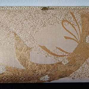 Bolso de mano vintage de tela de brocado de seda dorada japonesa H1287, tipo sobre o cartera con cadena