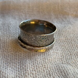 Sterling silver blossom spinner ring, hand forged image 10