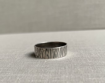 Versandfertig Größe U : Sterling Silber Ring, handgeschmiedet, gehämmert