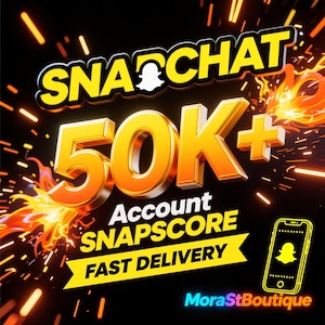 以下が含まれることがあります： Snapchatのロゴと「50K+ Account Snapscore Fast Delivery」のテキストが入ったデジタル広告。デザインは金とオレンジの色合い、スマートフォンのアイコン、MoraStBoutiqueのロゴを黒い背景に配置しています。