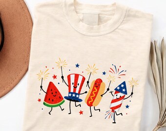 Camiseta Comfort Colors con diseño del 4 de julio / Camiseta con estampado de sandía, perrito caliente y fuegos artificiales / Camiseta patriótica del Día de la Independencia / Camiseta divertida del 250 aniversario