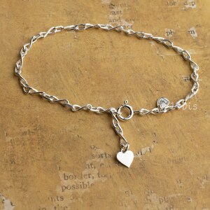 Silver Infinity bracelet  with dangle heart  - 925 sterling silver - adjustable eternity bracelet  - friendship bracelet - bff