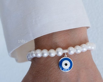 Large blue evil eye pearl bracelet - Big evil eye charm  - Stretch Pearl bracelet  - protection bracelet - white pearl stretchy bracelet -