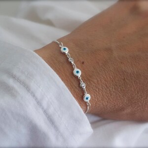 Pulsera de mal de ojo con dijes de circonita cúbica - plata de ley 925 - pulsera de mal de ojo ajustable - pulsera de mal de ojo pequeña - mini mal de ojo - imagen 1