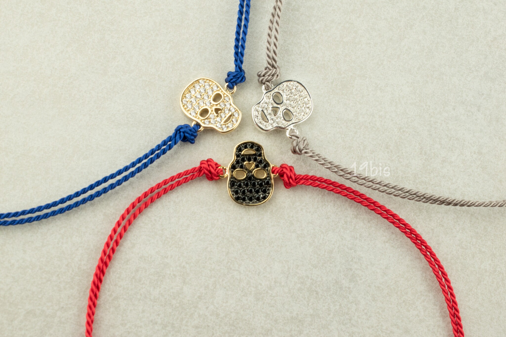Pave Totenkopf Armband - Seidenkordel Armband - CZ Skull - Schwarzer Skull - Silber Pave Skull - Gold Pave Skull - verstellbar