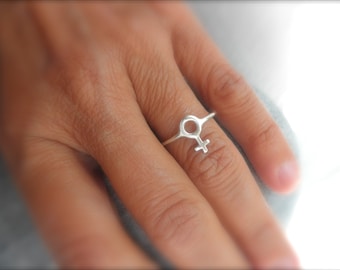 Female symbol  ring -  solid 925 terling silver ring - female sign ring - handmade ring - girl ring - feminist -