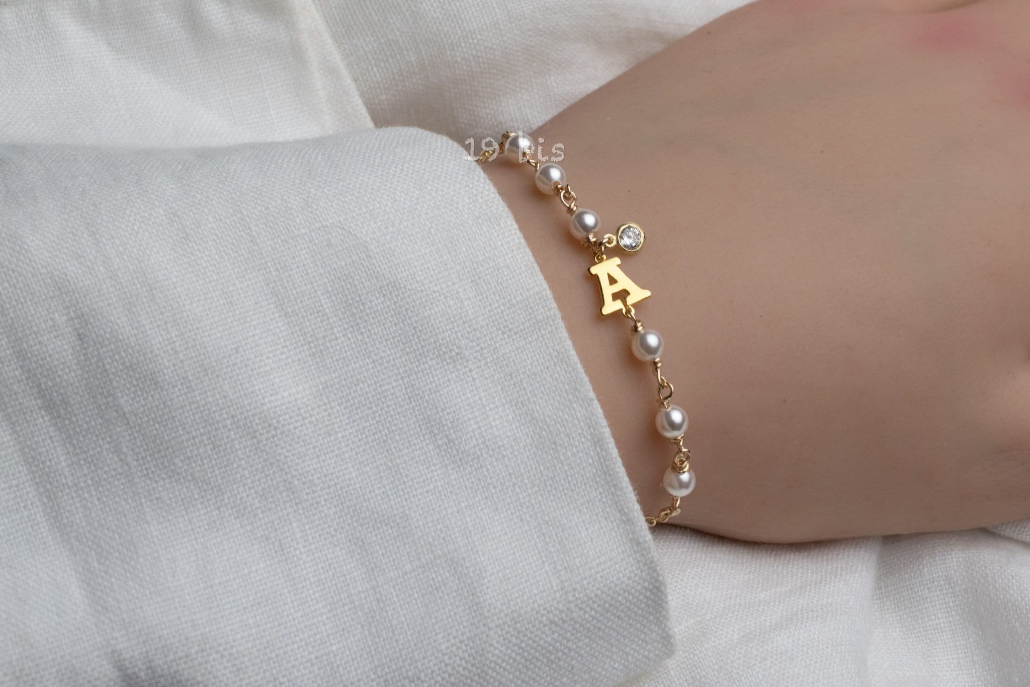 Custom birthstone pearl initial  bracelet  -  bridesmaid bracelets - personalized