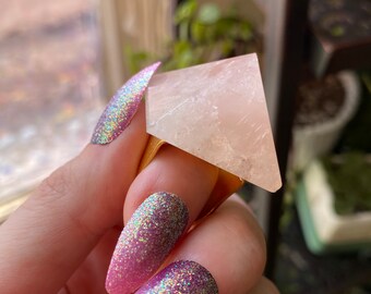 Rose Quartz Pyramid Ring - Statement Ring -- Healing Stone -- Quartz Jewelry