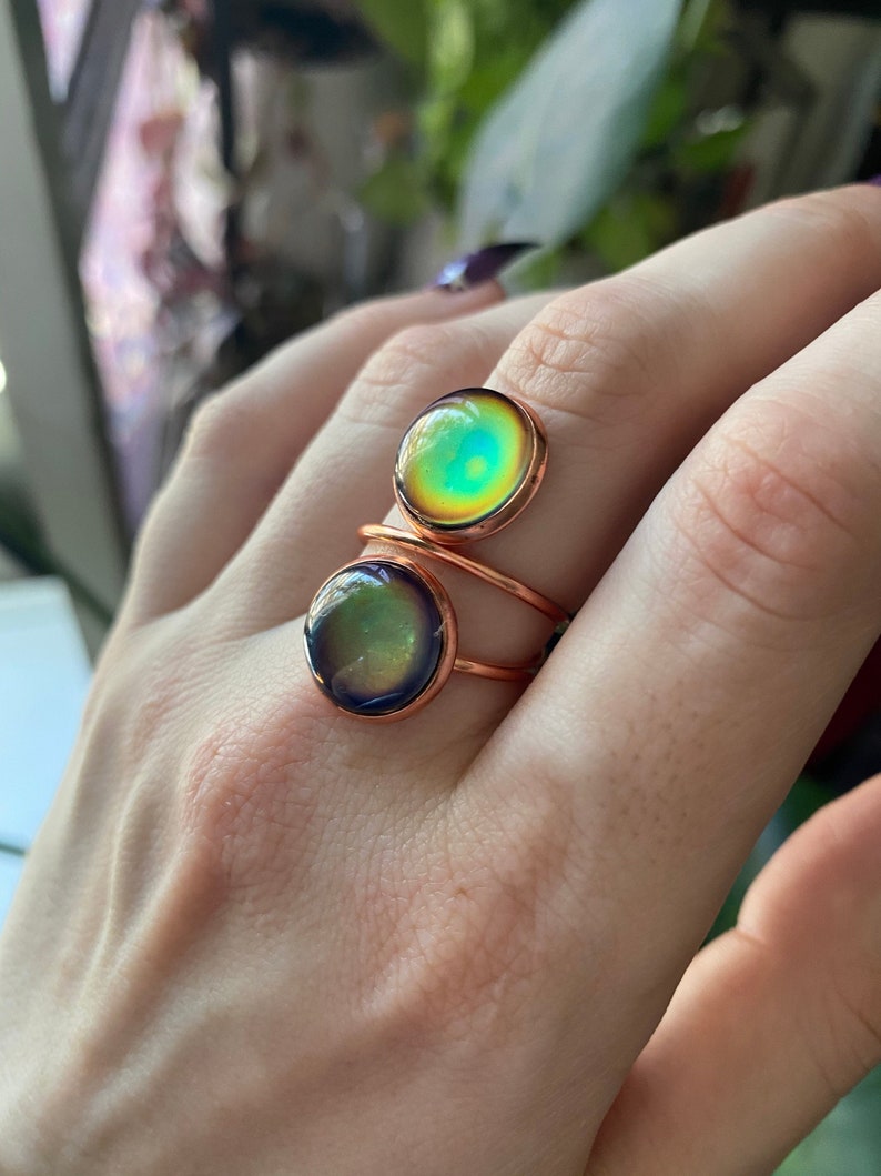 BACKORDER READ DESCRIPTION Twisted Mood Ring Color Changing Retro Mood Jewelry image 1