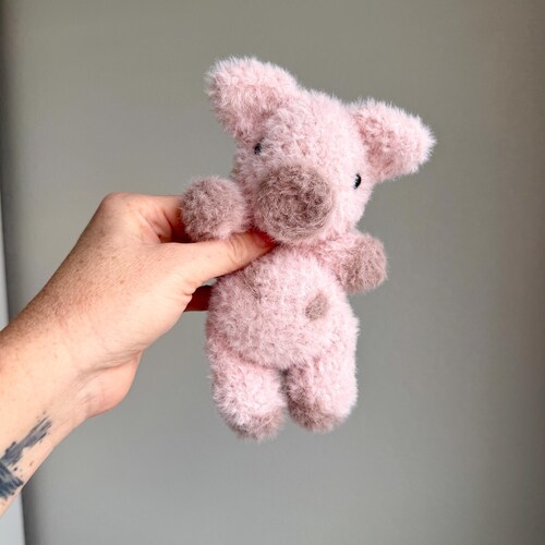Pig Plush named Mudd with Weighted Beanie Belly
