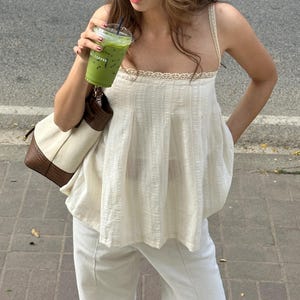 OLIVEE.co : Blume Top, Cotton Tank Top with Lace Trim and Inner Lining.