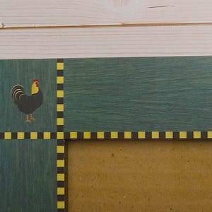 Distressed Folk Art Country Painted Rooster Green 4x6 Picture Frame