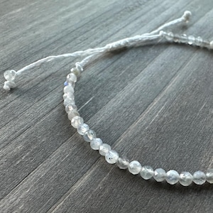 Transforming - Labradorite Adjustable Bracelet (2mm beads)