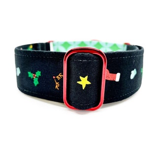 Christmas icon dog collar with holly, Christmas trees, Santa hats, mittens and stars.