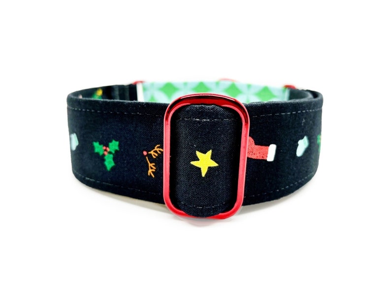 Christmas icon dog collar with holly, Christmas trees, Santa hats, mittens and stars.