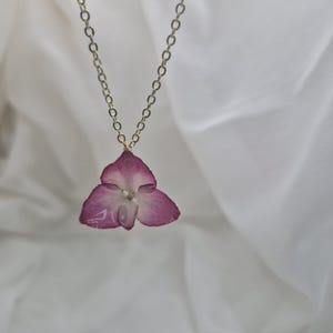 Collier Hortensia Rose | Real Hydrangea Necklace | Véritable fleur naturelle préservée | Botanical Jewelry