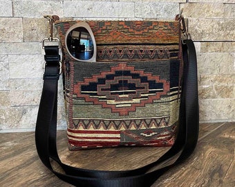 Alba Crossbody tapestry bag w/ outside pockets