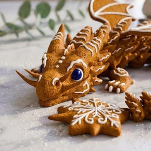 Gingerbread Flexi Dragon STL & 3MF | Articulated Print in Place Christmas Dragon | Flexi Christmas Dragon STL File | Flexible Desk Pet image 3