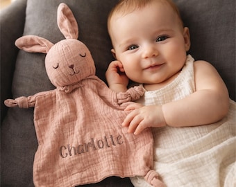 Personalisierte Kaninchen Musselin Baby Lovey, individuelle Name Sicherheitsdecke, weicher Baumwolltröster, Baby-Dusche-Geschenk, Neugeborenen Andenken