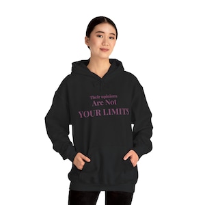 Sudadera con capucha con frase motivacional / Sudadera con mensaje de crecimiento personal y confianza