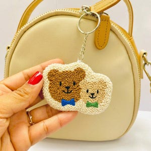 Llavero de oso padre e hijo con aguja perforadora, dije para bolso hecho a mano con lazo de hilo.