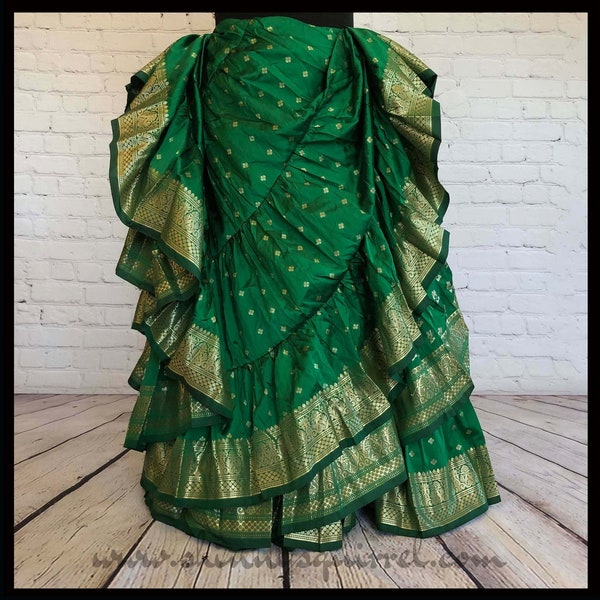 Kaylana emerald green with gold banded bottom 25 yard belly dance skirt/Padma/belly dance/4 tiered/renaissance fair/gypsy/bohemian