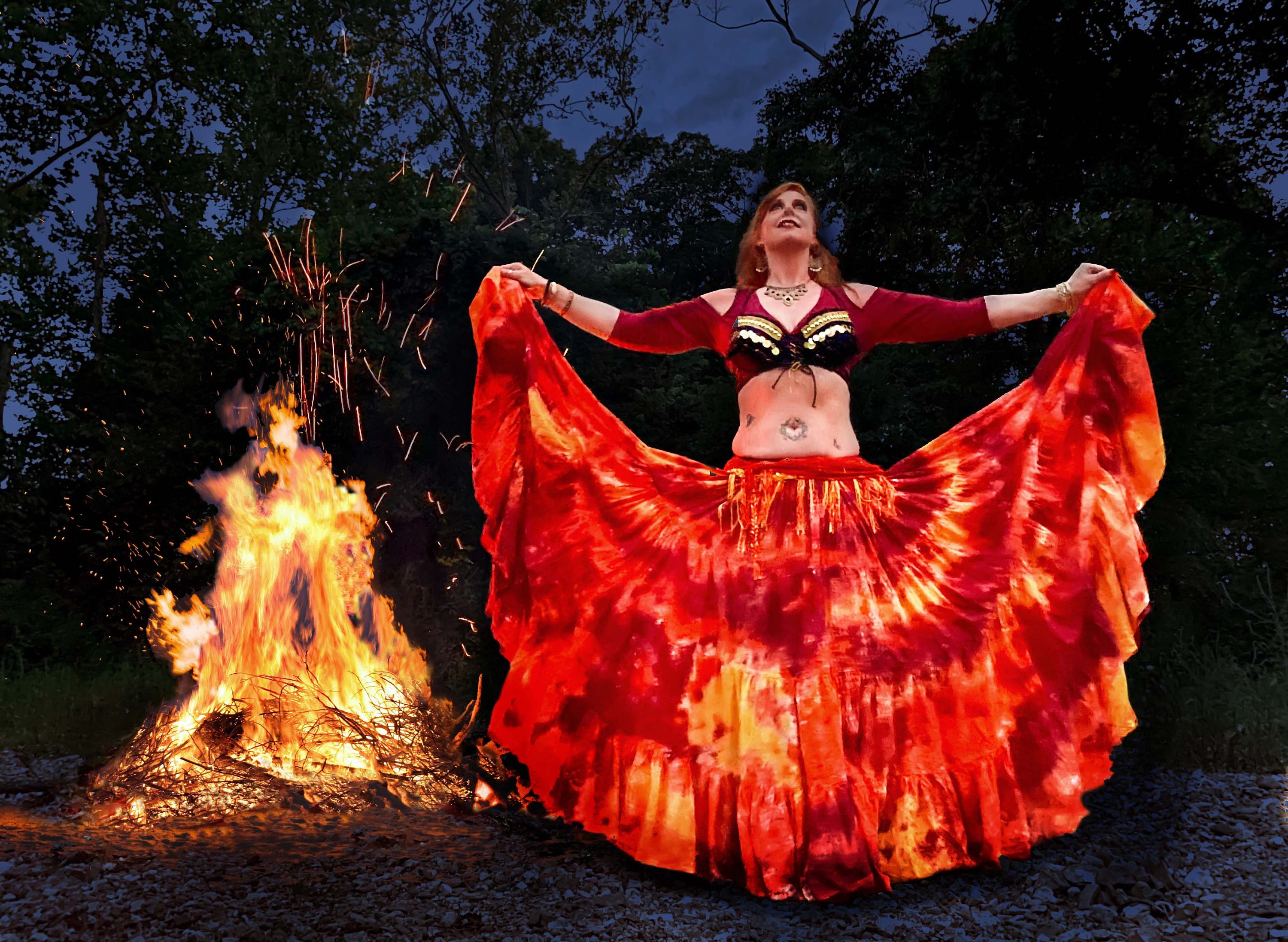 タイダイ染め25ヤードベリースカート タイダイ染めコットンベリーダンススカート、ファイアーフェニックス