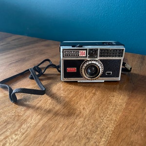 Vintage Kodak Instamatic 304 Camera