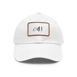 Gorra estilo "dad hat" con parche de cuero, gorra de béisbol rectangular con parche en relieve / Opción de monograma
