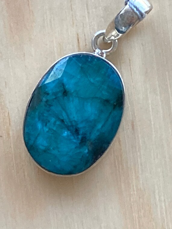 Natural Roof Emerald Handcrafted 925 Sterling Silver