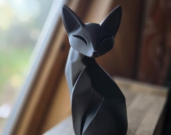 Elegant Decorative Fox, Statue