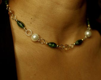 Emerald Pearl Choker Necklace, Vintage Style Station Chain, Nickel-Free Silver Jewelry